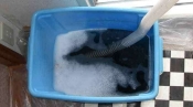 神戸の壁掛形エアコンのクリーニングの廃水